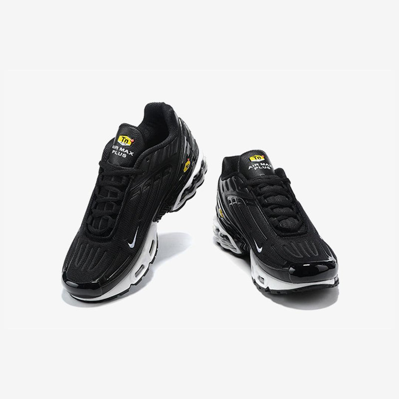 Nike Air Max Plus TN3 - Preto e Branco